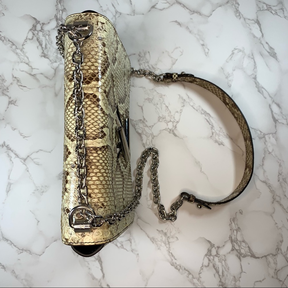 ❌SOLD❌ 🐍 Louis Vuitton Python Twist MM bag - Picture 13 of 16